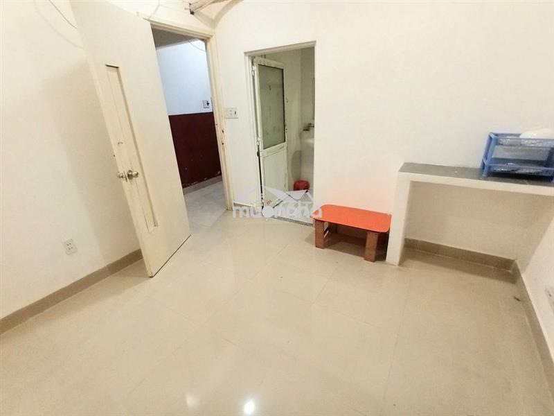 Phòng trọ 14m2 gần aeon tân phú giá 1tr8 ( phòng trống )