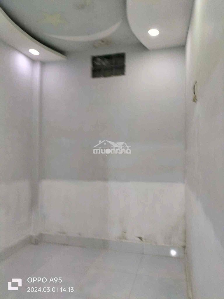 Cần tiền trả nợ bán nhà 3,2x15m gần chợ đường tx52 - 4