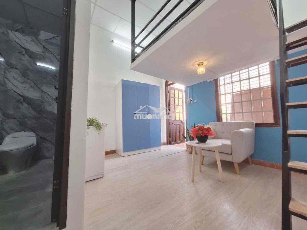 Cho thuê phòng duplex ban công siêu thoáng mát ngay cách mạng tháng 8 - 2
