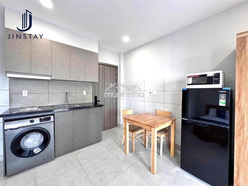 Penthouse ban công siêu rộng, full nội thất, gần làng đh, đhqg, metro!