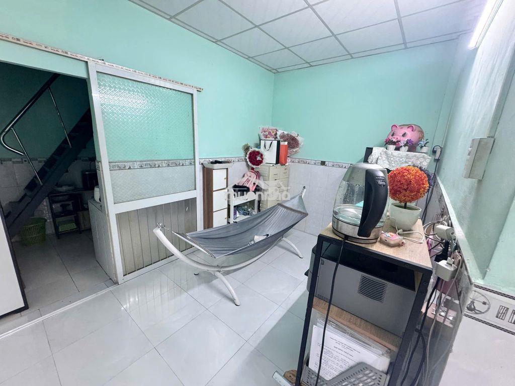 Nhà cần tiền , bán gấp - 2