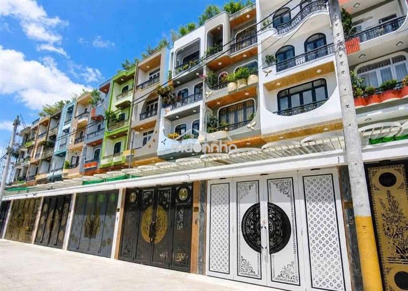 Nhà khu đồng bộ có thang máy 1 sẹc hương lộ 2 dt 4x19m lửng 3 lầu 5pn.