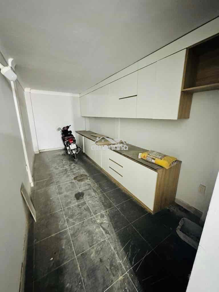 Nhà hẻm 666, xh đậu cửa, sổ nở hậu - đường 3/2 - 47m2, 5tầng - nhich 7 - 4