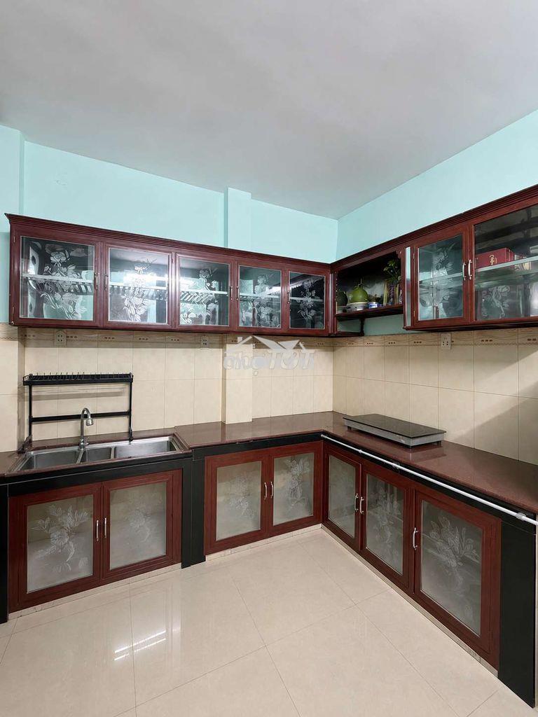 Cho thuê nhà 8 triệu, bình trị đông 1 sec hẻm xe hơi, 2pn