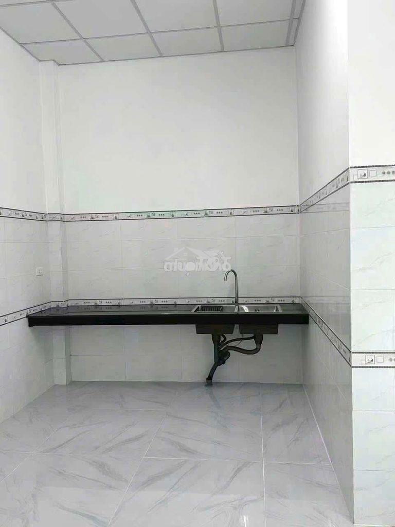 Cho thue nhà mới 100% 2pn 2wc giá 5.5tr - 2