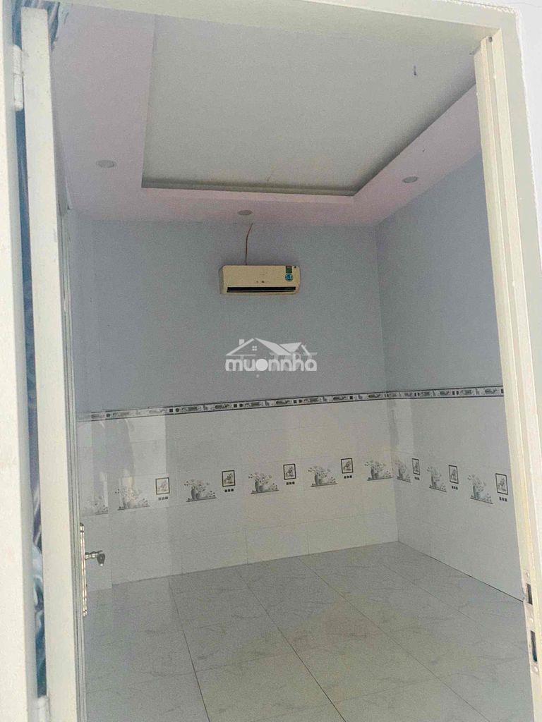 Cho thuê nhà 2/ quách điêu gần ngã 5 rộng rãi xe tải phù hợp ở làm may - 2