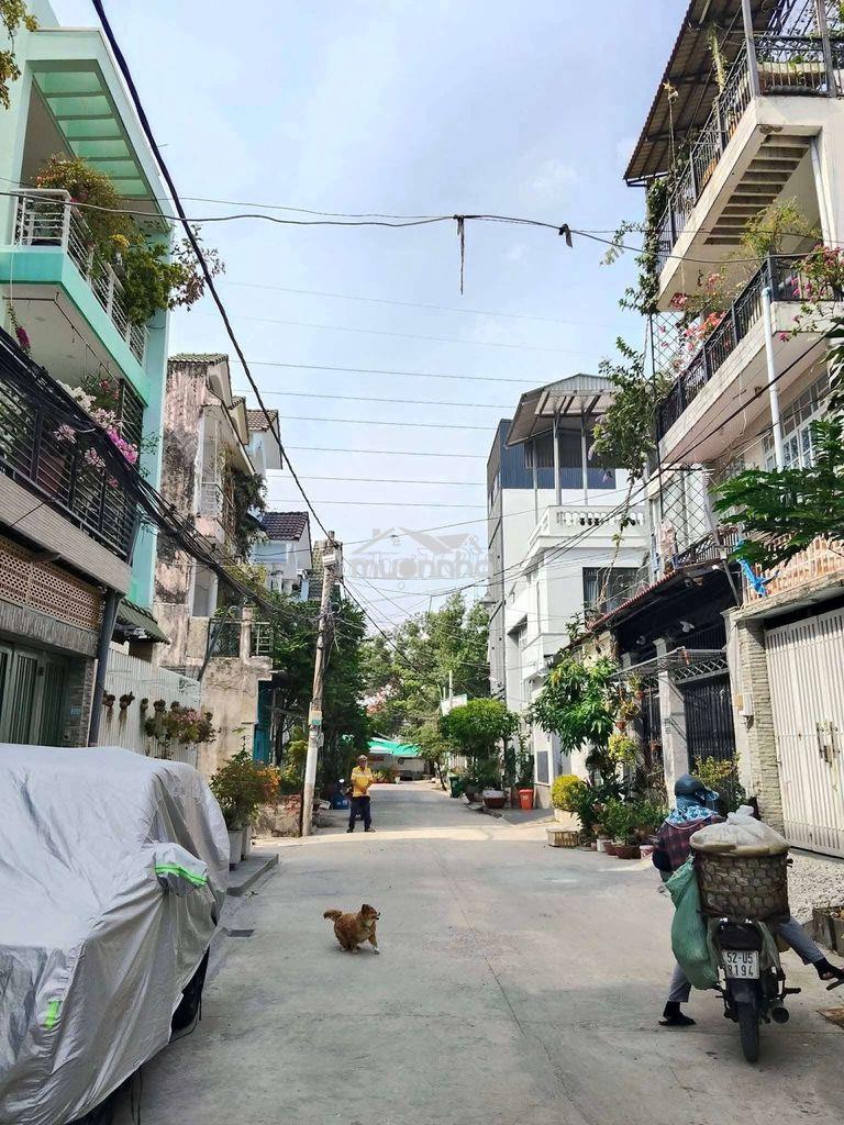 Doanh thu của nhà sổ hồng riêng cao bán để tìm chủ mới - 2
