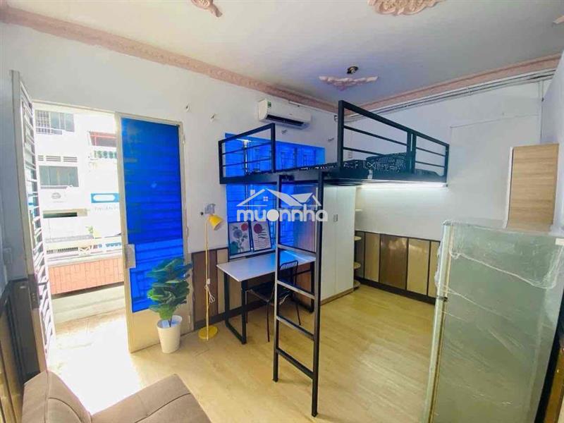 Duplex ban công mới gần đại học y dược