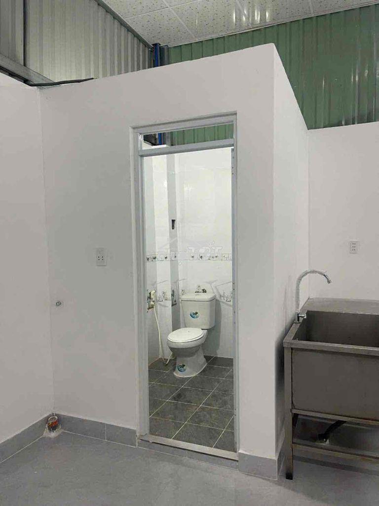 Cho thuê nhà kho xưởng mặt tiền thạnh lộc - 3