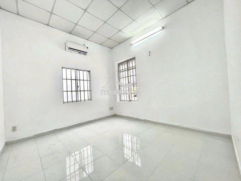 Nhà thông nguyễn văn trỗi- hẻm nhựa ô tô_ 83m2- 7pn- vài bước ra mt - 4