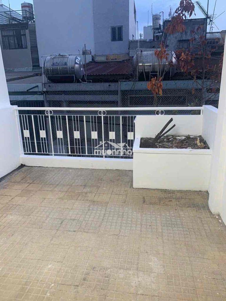 Nhà cho thuê lạc long quân giá hạt dẻ