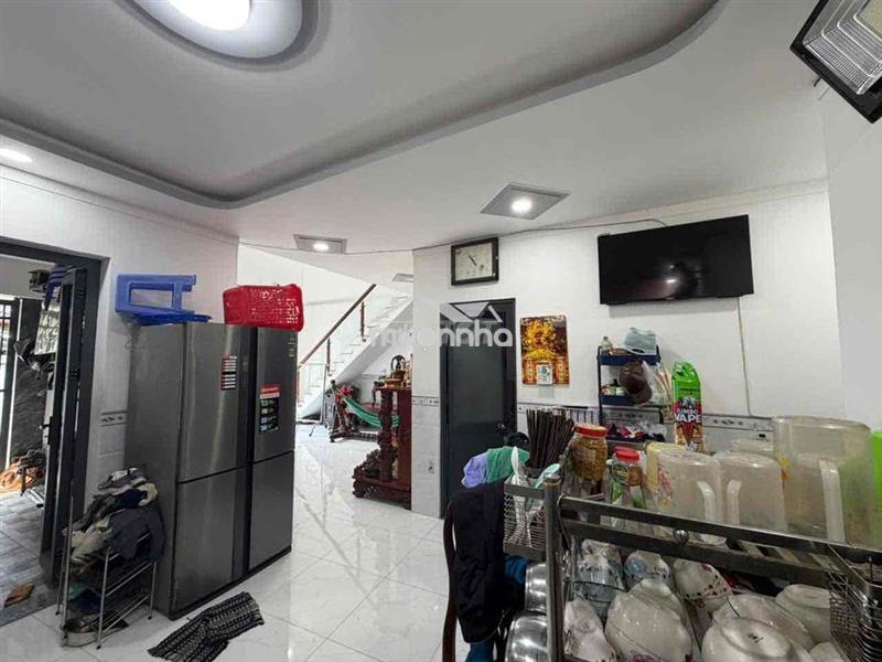 Bán nhà 1t1l bửu hoà. dt: 78m2 sổ riêng thổ cư 100%. giá 2,150 tỷ