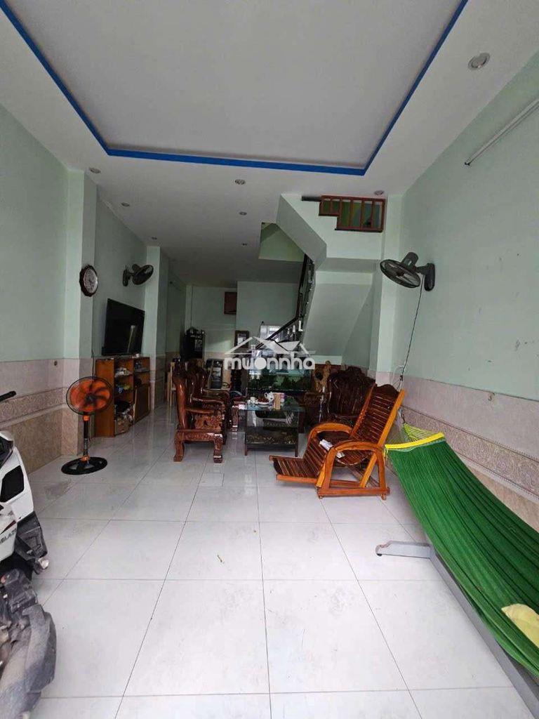 Sát vinhome - 55m2 xe hơi quay đầu - 4 tầng - 5 pn - chỉ nhĩnh 5 tỷ