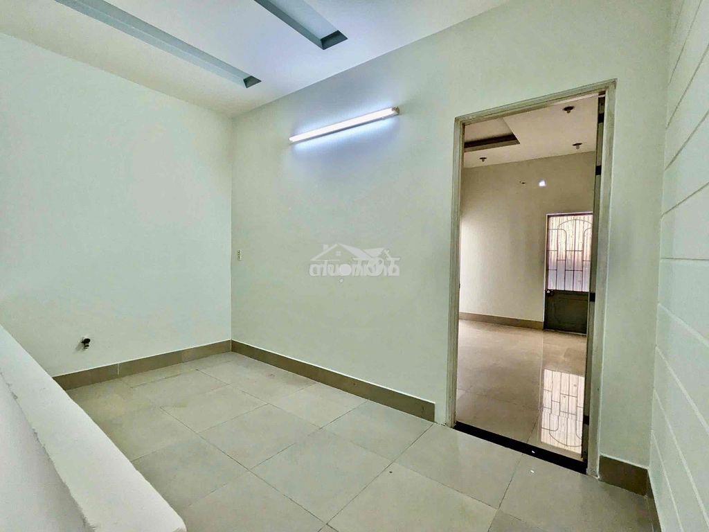 🏠 Nhà cho thuê  hẻm đường liên tỉnh p5 q8 hẻm 3 gác tới nhà  📐 dt 4 x - 3