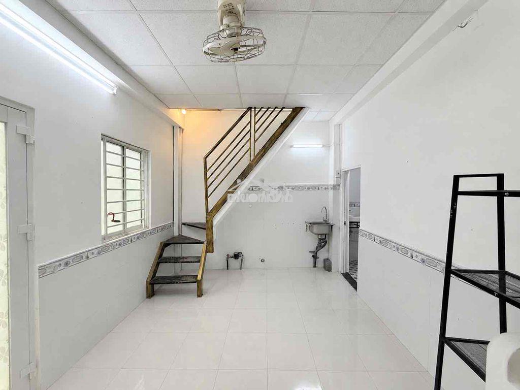 🏡 Nhà trệt lầu - 3 mặt hẻm _ sh riêng - trung tâm phú nhuận - 4