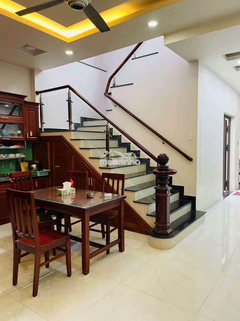 Cho thuê nhà gần trường học đông chiêu dt 150m phun nội thất - 4