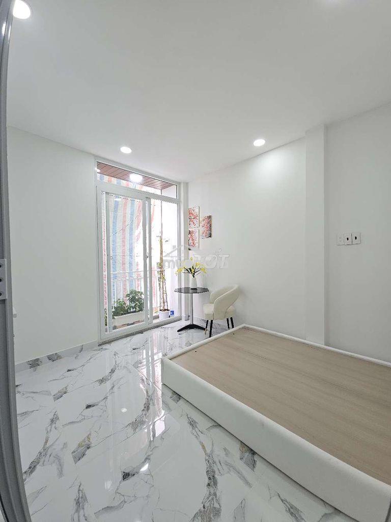 Nhà đẹp 3 lầu âu dương lân  - 4