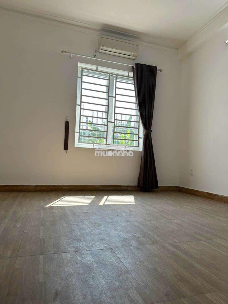 Nhà rộng rãi 5*22, trệt lầu, 2pn, sân xe hơi rộng, đường xe tải - 3