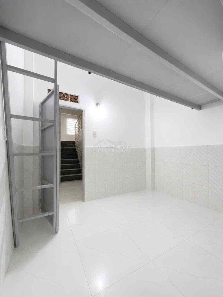 🏨❤️💦 Nhà mới 100% kcn lê minh xuân trần đại nghĩa - 3