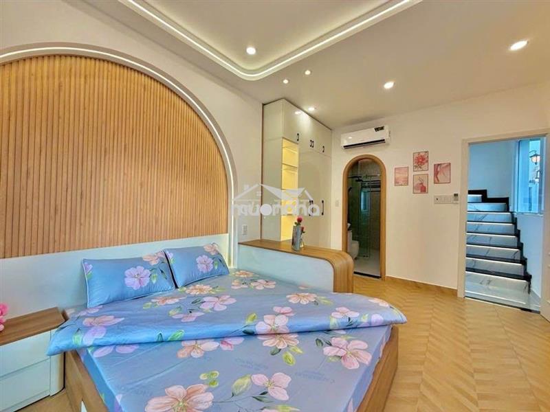 Bán nhà phú nhuận - hxh quay đầu - 5 tầng btct - 3pn 4wc - chỉ 8.6 tỷ