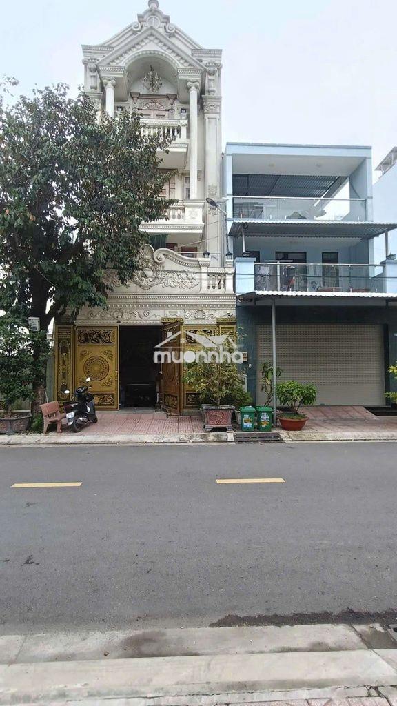 Biệt thự có hầm, khu dân trí cao