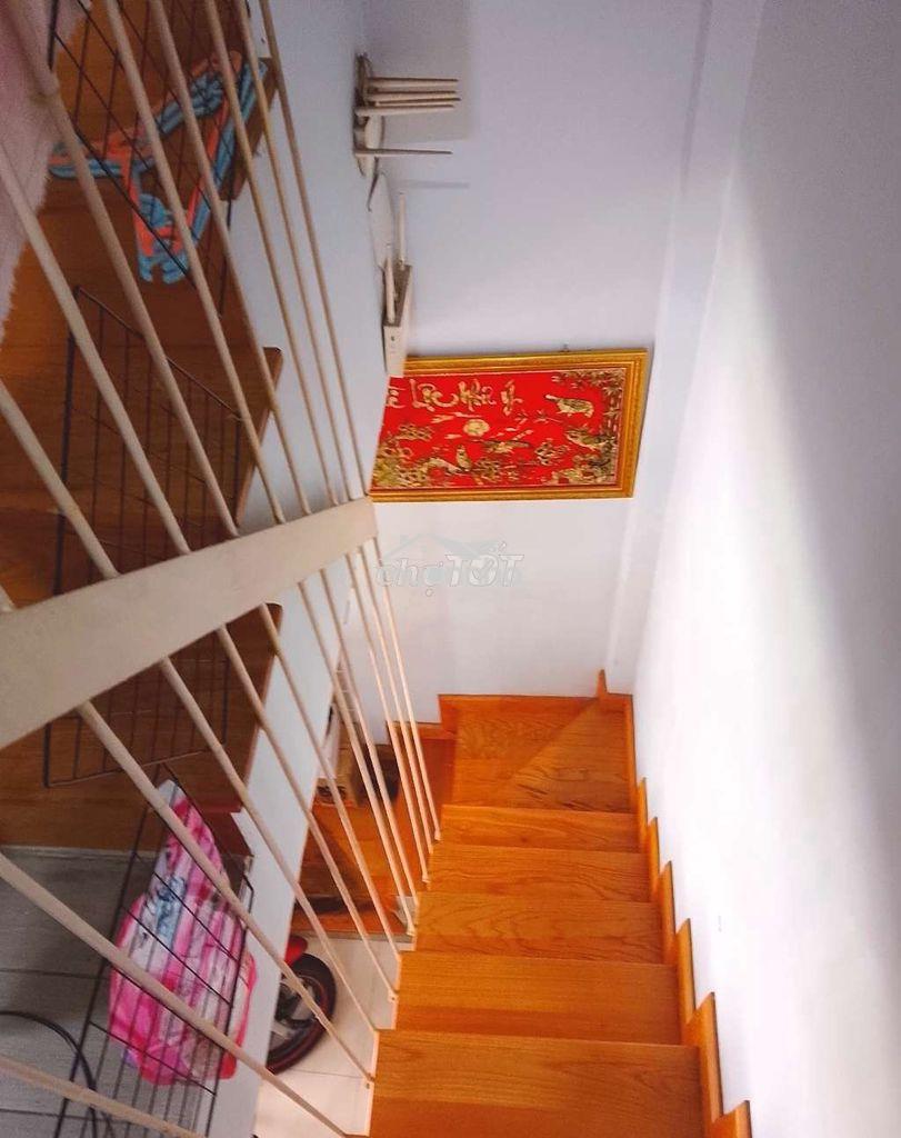 Chính chủ bán nhà sát hxh , 3 tầng siêu đẹp, ngang rộng 6m hiếm có - 4