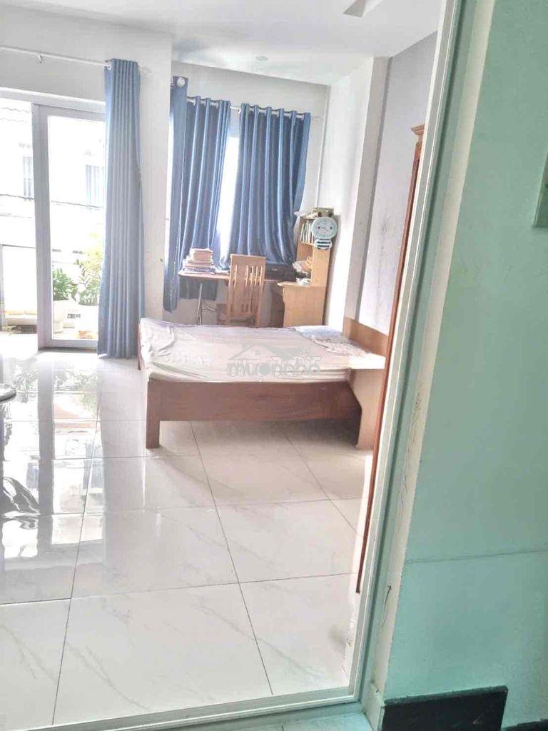 Cho thuê nhà 4 tầng/4pn full nội thất kế chung cư 4s linh đông hẻm oto - 4