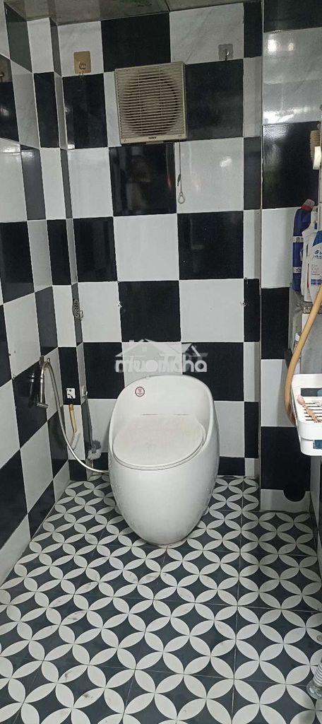 Nhà hẻm xe hơi sổ riêng 3pn,2wc, gần siêu thị, trường, chợ, đường lớn - 4
