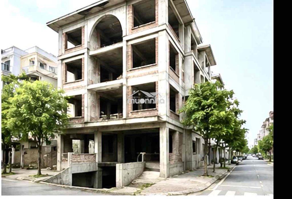 Chính chủ bán biệt thự trần kim xuyến . yên hoà 168,6m2 - 2