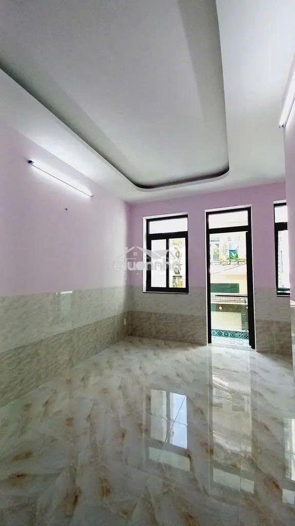  Nhà hẻm xe hơi 1 lầu - 3 phòng ngủ rộng - có sân rộng - Ảnh 4