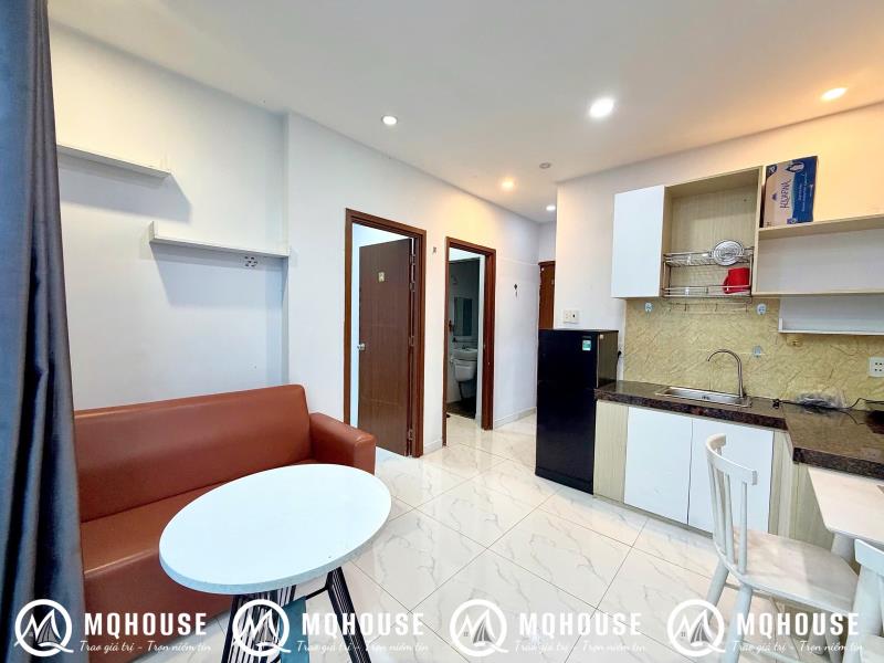 Cho thuê căn hộ 2pn 2wc full nội thất hiện đại ngay khu sân bay