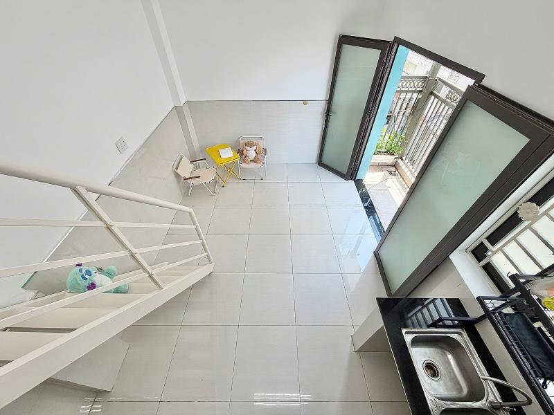 Duplex gác cao có ban công gần etown cộng hoà - chợ hoàng hoa thám - nhà ga t3 quận tân bình - 4