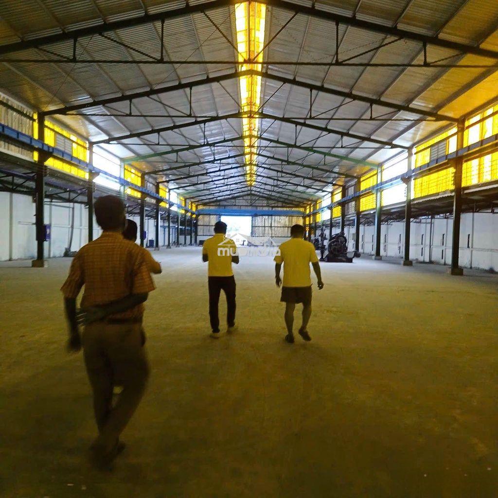 Cho thuê nhà xưởng trần đại nghĩa bình tân, 10.000m2, giá 200tr/tháng - Ảnh 2