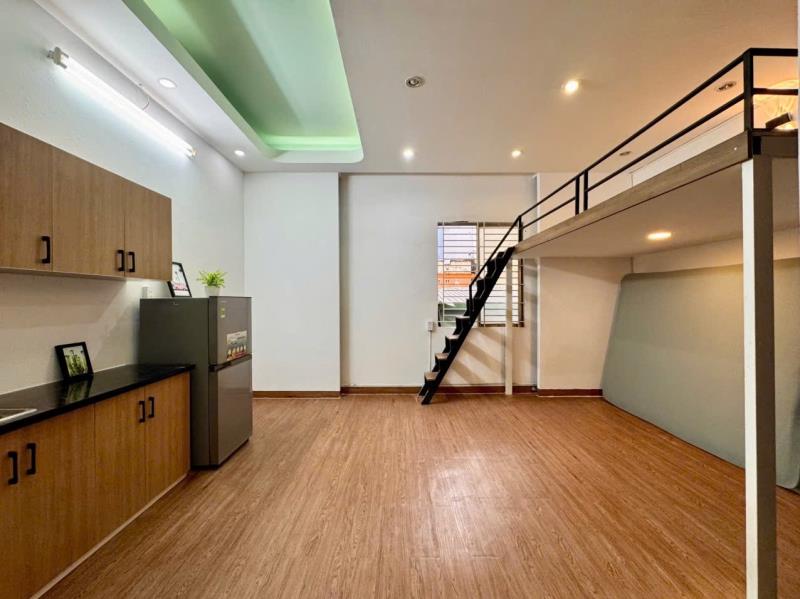 Cho thuê căn hộ duplex, có máy giặt riêng. trung tâm quận phú nhuận