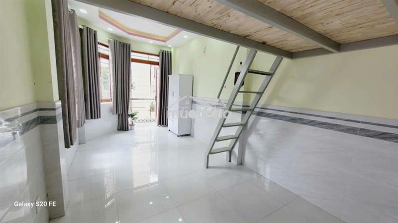 Ban công - full nội thất - 5tr