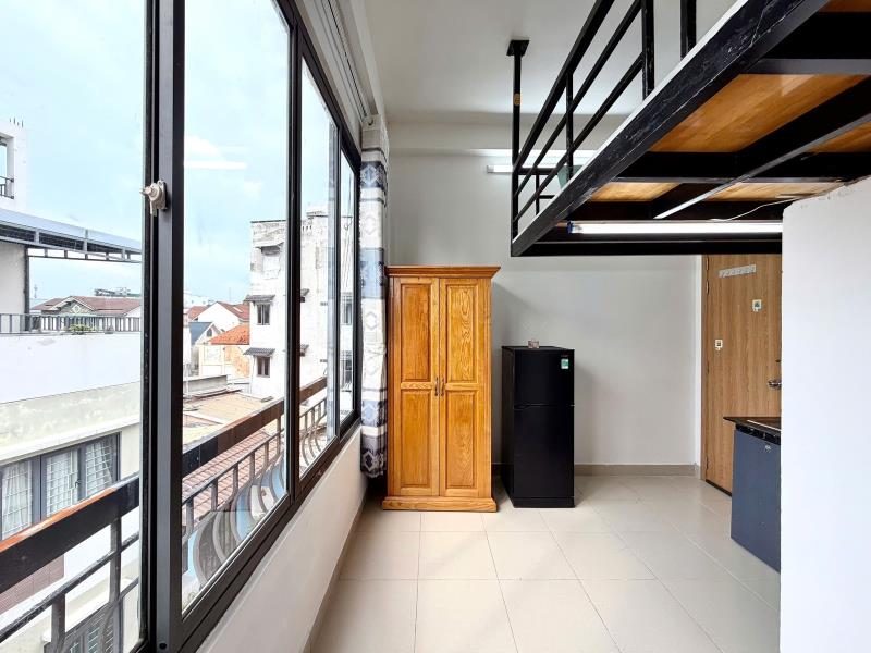 Gác lửng cửa sổ siêu lớn, nộ thất đầy đủ xô viết nghệ tĩnh cạnh đh giao thông vận tải - Ảnh 3