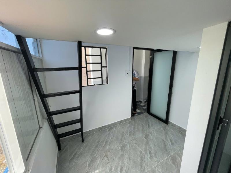 Cho thuê phòng duplex sinh viên_cửa sổ trời_hầm xe_an ninh_ung văn khiêm_nguyễn gia trí_hutech_giao thông vận tải_nguyễn xí_phạm văn đồng_điện biên phủ_bình lợi trung - Ảnh 3