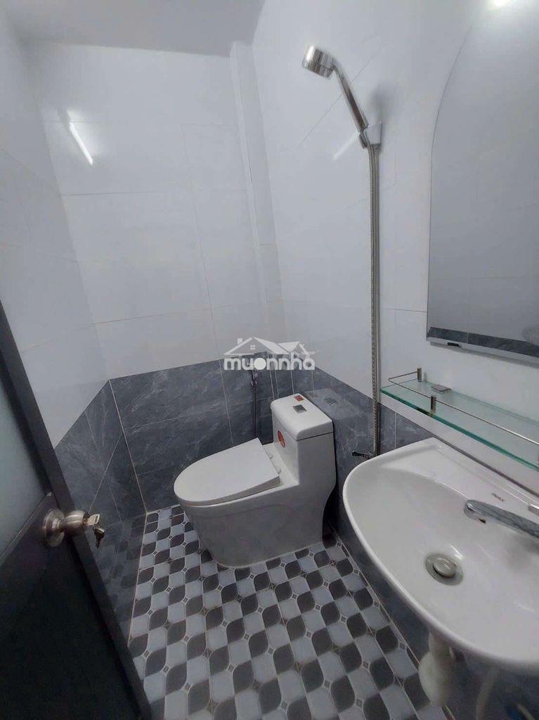 Bán nhà đường phạm thế hiển p7.q8 dt.3m5×4m2 } 1 lầu 1  phòng 1 toilet - Ảnh 4