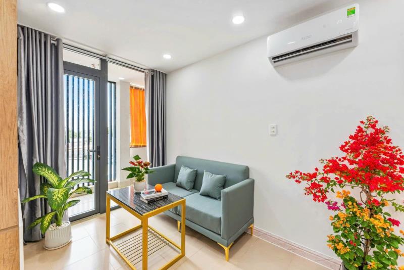 Thang máy ban công full nội thất tách bếp võ duy ninh bình thạnh  - Ảnh 2