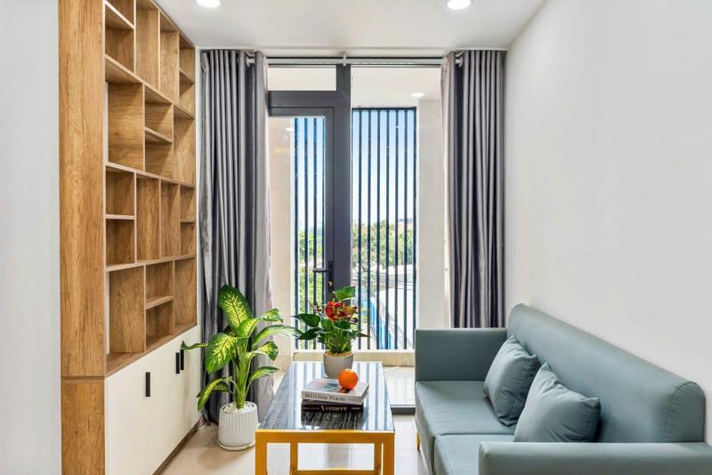 Thang máy ban công full nội thất tách bếp võ duy ninh bình thạnh 