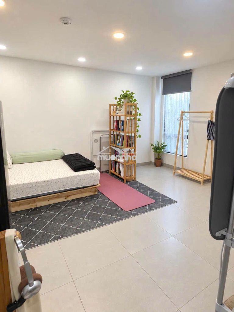 Phòng studio siêu xinh - full nt -  cửa sổ trời đón nắng - q10