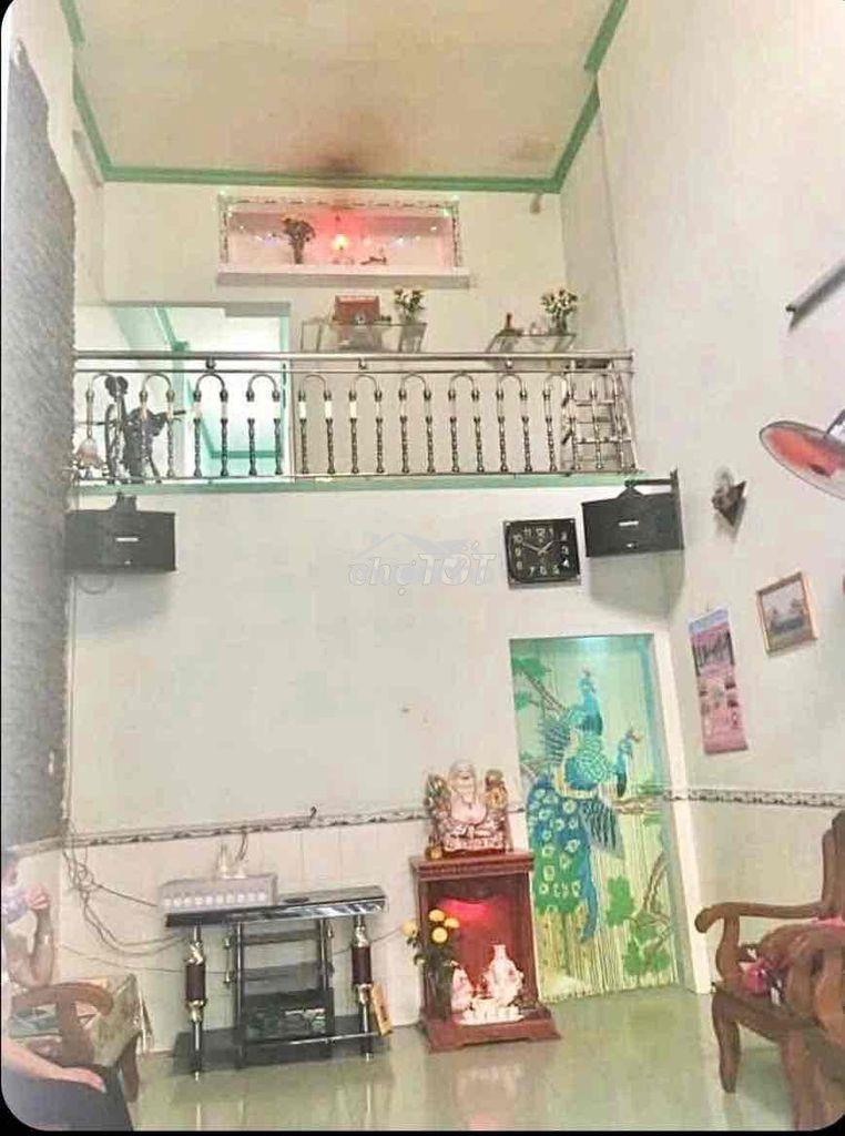 Nhà cho thuê ngay chợ bửu hòa, vào hẻm trong chợ 1 sẹc