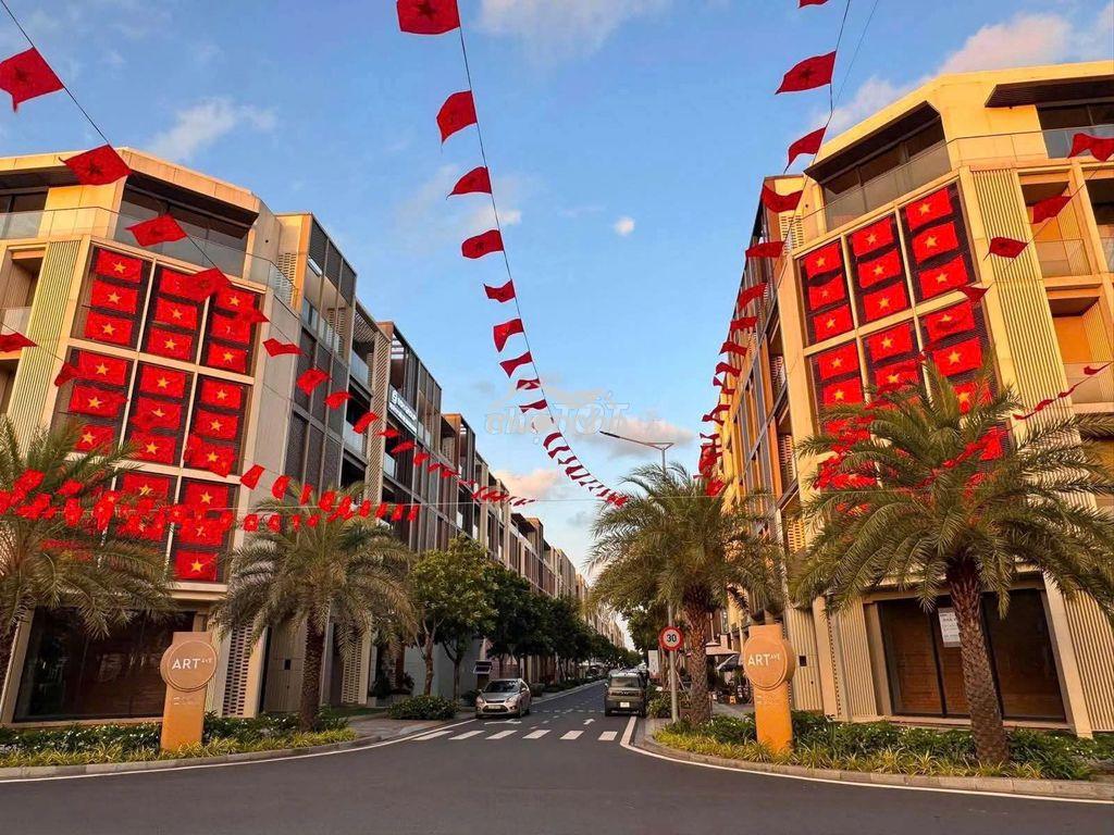 Bán gấp căn 2pn giá rẽ nhất trong giỏ hàng hiện tại, view hồ bơi - Ảnh 2