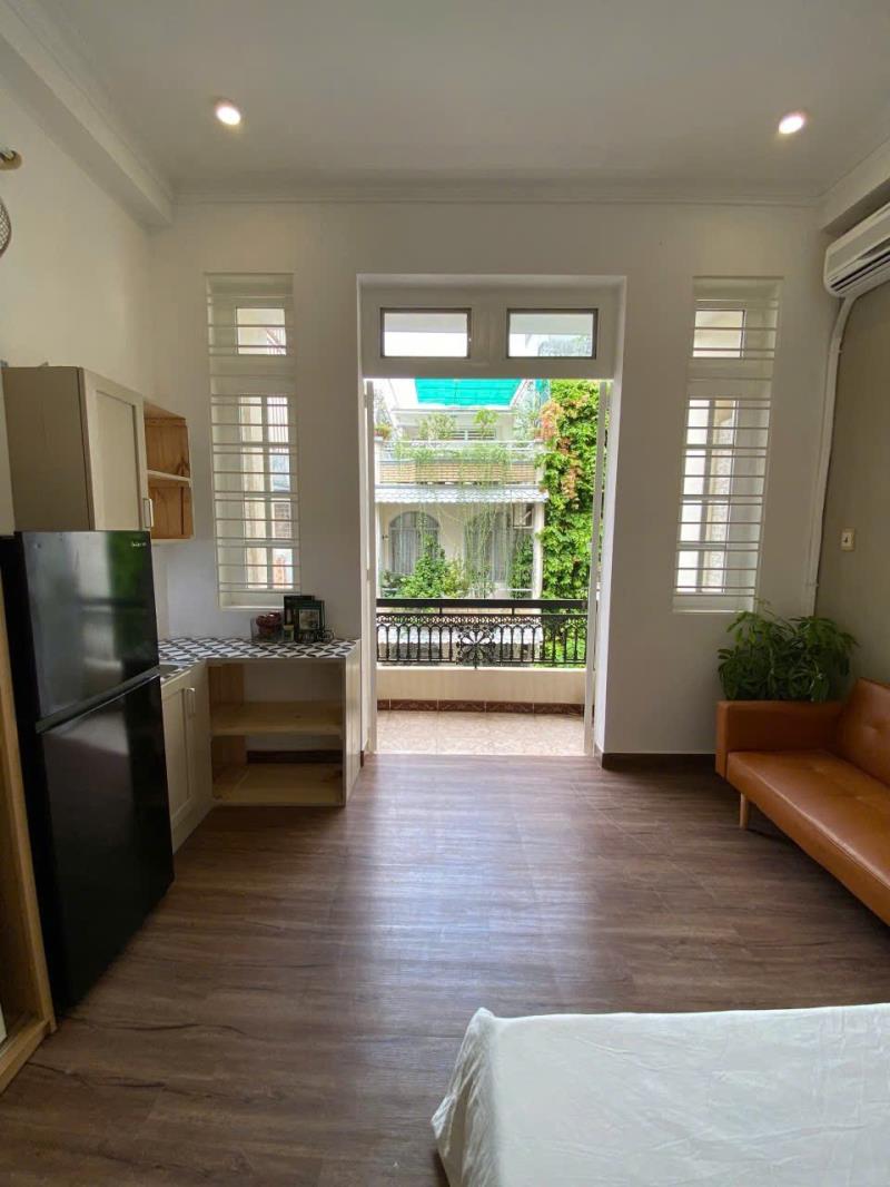 Cho thuê căn hộ dịch vụ 1 phòng ngủ có ban công - trục đào duy anh, phú nhuận, tiện đi sân bay, q1,q3 - Ảnh 4
