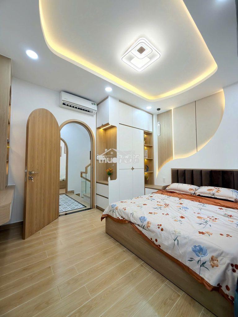 Bán nhà hẻm 3.5m, đường lê văn sỹ q3, dt: 4.1x10m, gồm 3 tầng, 7.5 tỷ - 4