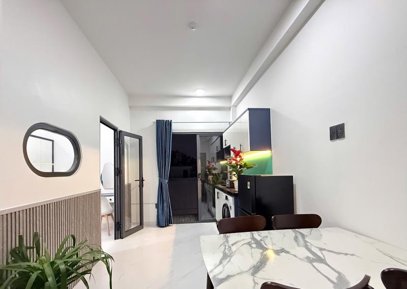 Cho thuê căn hộ 1pn tách bếp có ban công full nội thất đường nguyễn thượng hiền gần uef, hutech, hiu, gtvt và nhiều tiện ích xung quanh - Ảnh 3