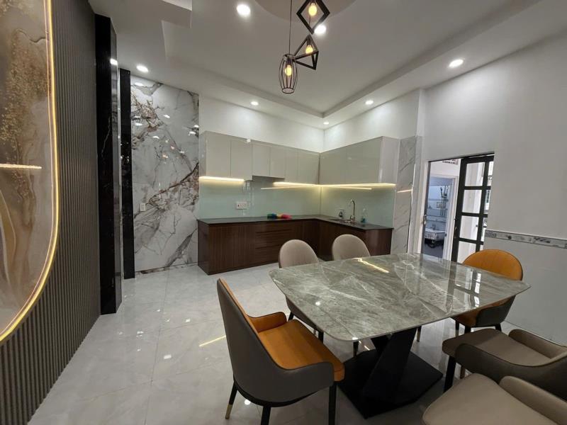 Nhà mới sát hà huy giáp - 2 mặt hẻm thoáng - gần 70m2- nhỉnh 4đ - Ảnh 2