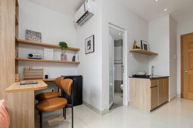 Cho thuê phòng ban công sáng thoáng - xa bếp - full nội thất cao cấp ở khu phan xích long phú nhuận gần uef hiu hutech sát q1  - Ảnh 4