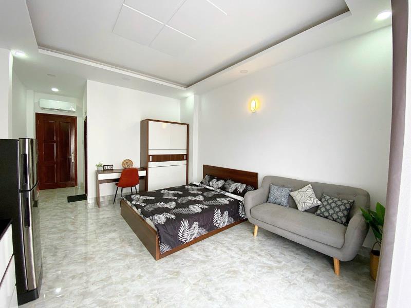 Studio rộng rãi - ban công, full nội thất - gần phạm văn dồng, lê quang định - Ảnh 3