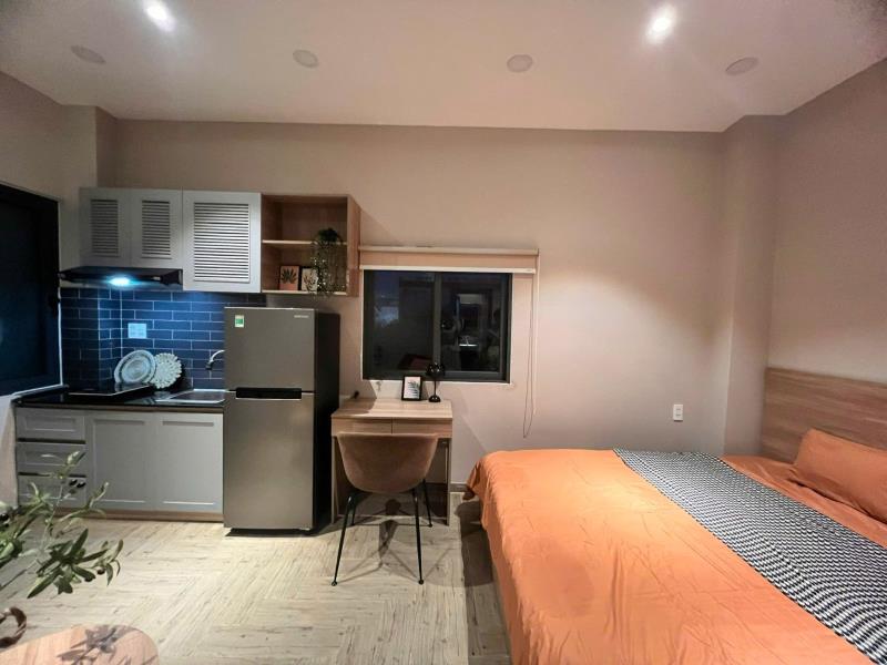 Cho thuê căn hộ dịch vụ 30m2 - studio full nội thất - tone ấm trầm ở gia đình , cặp đôi  - Ảnh 2